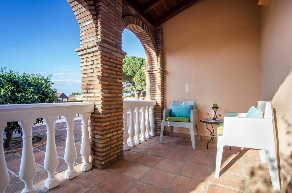 Villa Conmigo Bed & Breakfast Alhaurín de la Torre Екстериор снимка