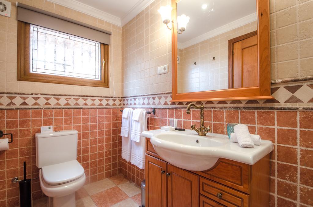 Villa Conmigo Bed & Breakfast Alhaurín de la Torre Екстериор снимка