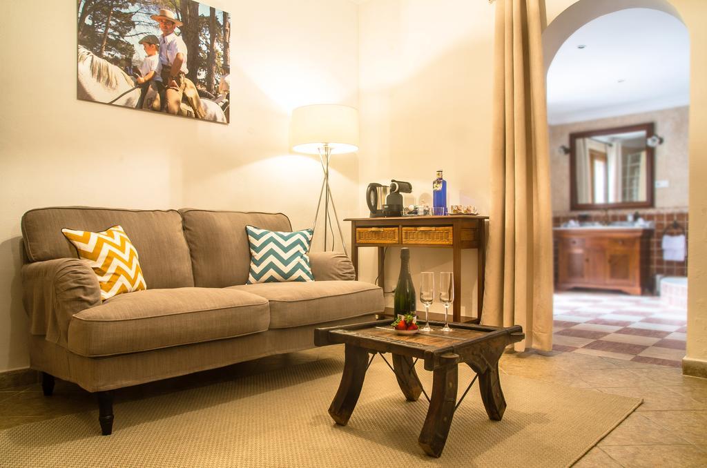 Villa Conmigo Bed & Breakfast Alhaurín de la Torre Екстериор снимка