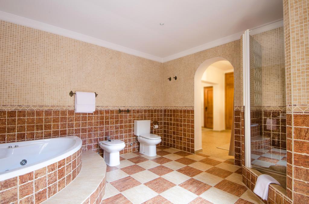 Villa Conmigo Bed & Breakfast Alhaurín de la Torre Екстериор снимка